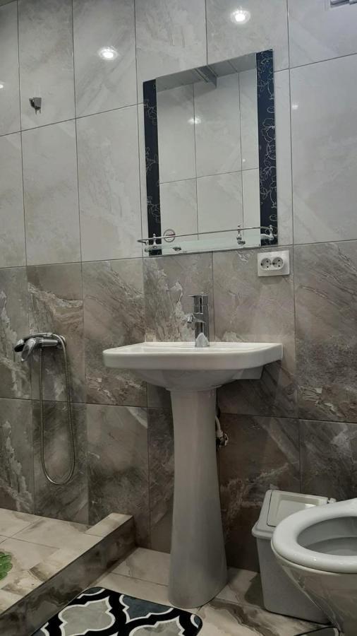 Zolotaya Buhta 10 Hotel Pizunda Phòng bức ảnh